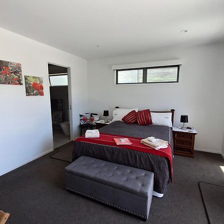 Papamoa Beach, Pohutukawa Deluxe Studio, On Hugoway Exteriér fotografie