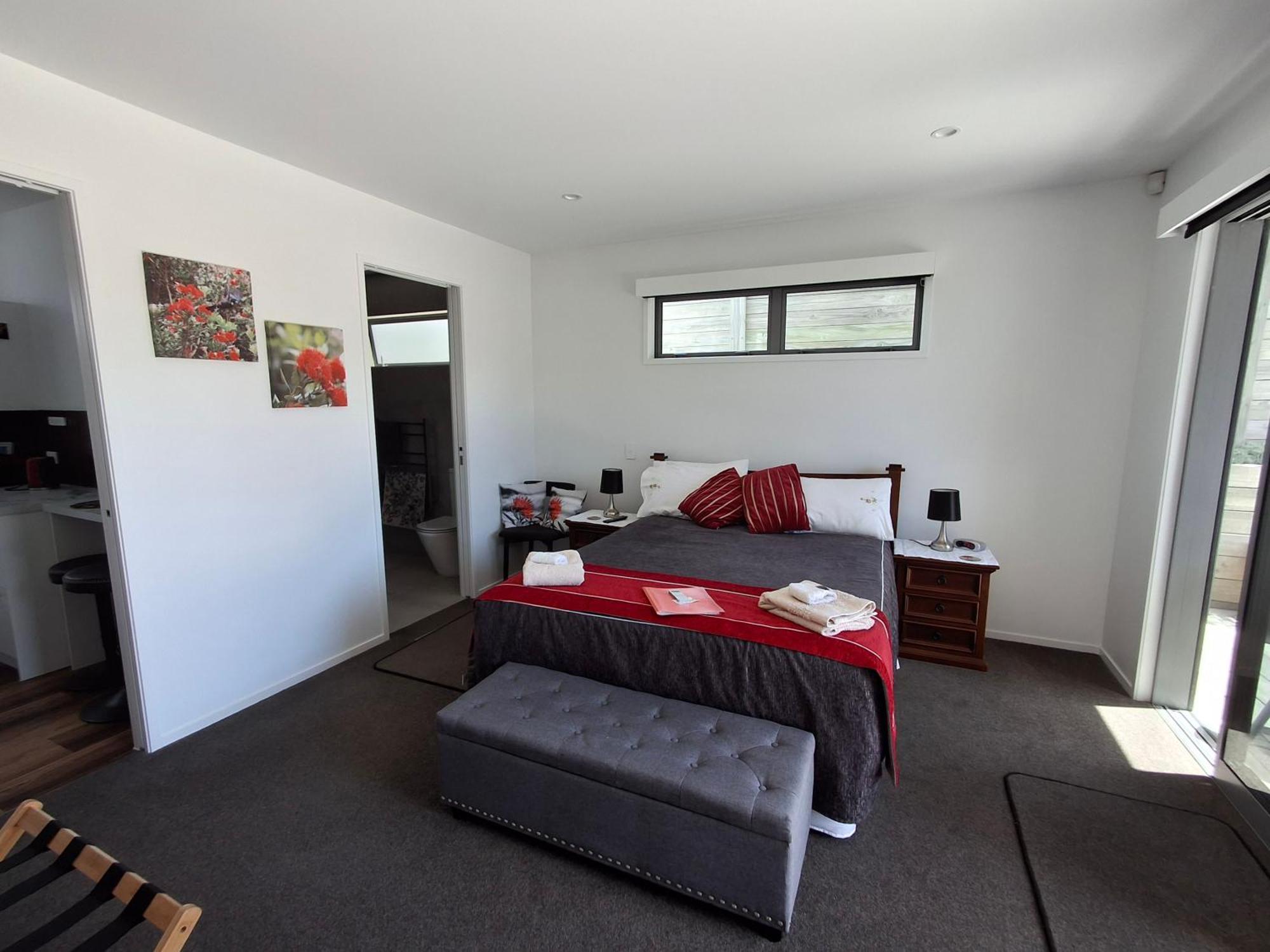 Papamoa Beach, Pohutukawa Deluxe Studio, On Hugoway Exteriér fotografie